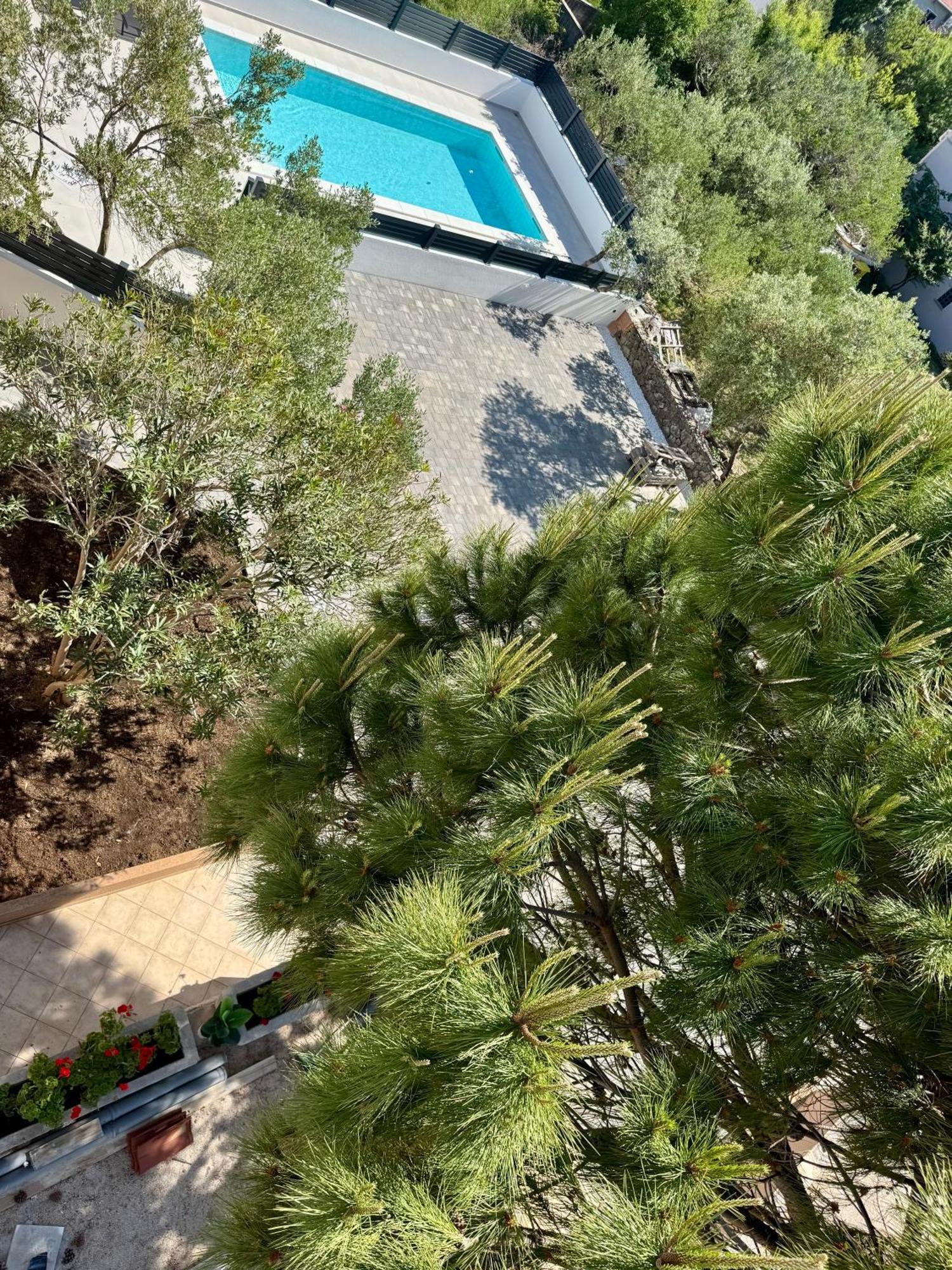 Apartments Toma Новалья Экстерьер фото